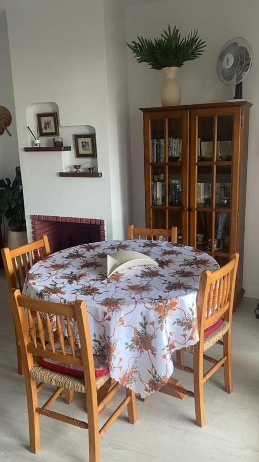 Apartamento Con Encanto En Residencial Con Piscina Cala En Porter  Luaran gambar